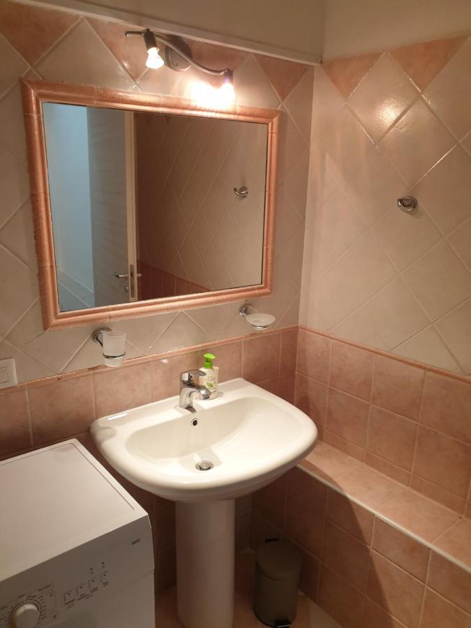 2 Bed Apartment In The Historical Center Pizzo Pizzo  Bagian luar foto